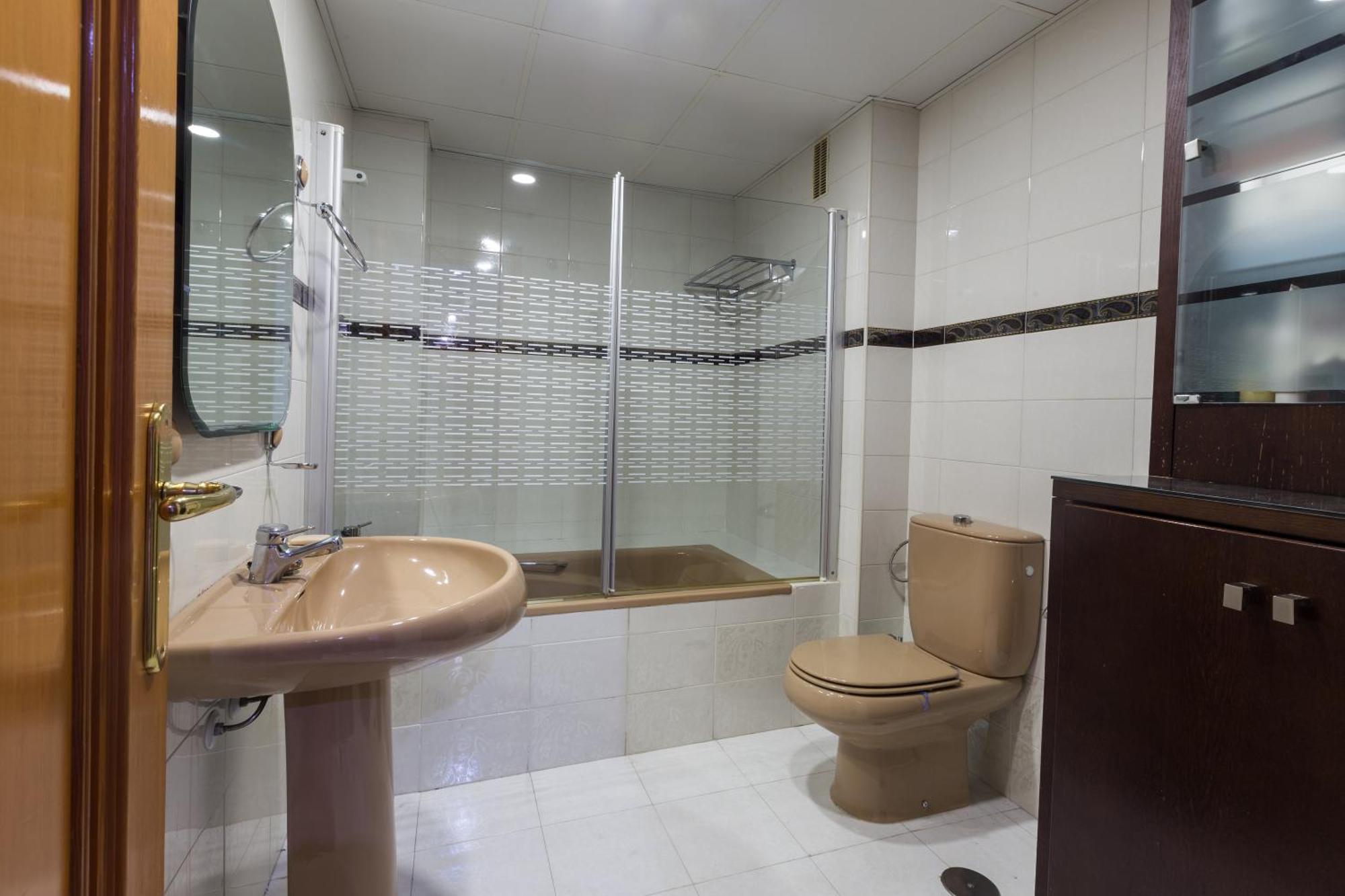 Gracia Suites - Centro Y Confort Con Parking Gratis Granada Buitenkant foto